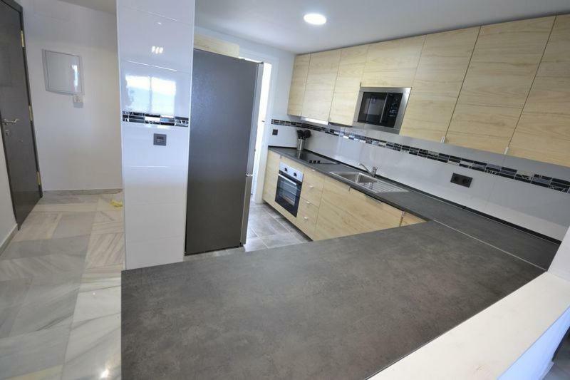 Apartamento Arena Beach Estepona Exterior foto